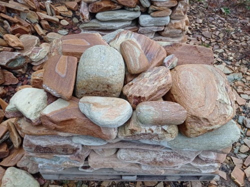 Златолит жёлтый, жёлто-зелёный глыбки и валуны для ланшафтного дизайна купить в Серове