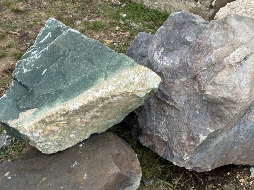 Камни для ландшафтного дизайна зелёные 10-60 килограмм купить в Серове