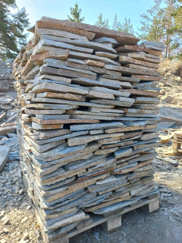 Плитняк златолит серебристый для цоколя, отмостки купить в Серове