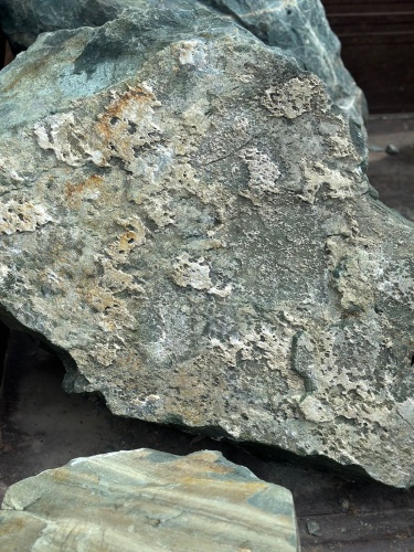 Ландшафтные глыбы зелёные 200-500 килограмм купить в Серове