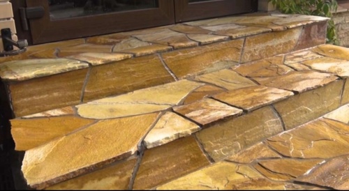 Плитняк златолит жёлтый золотистый для отмостки купить в Серове